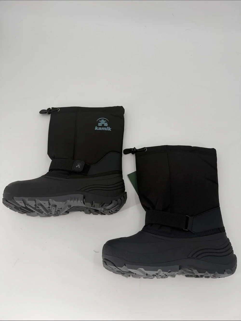 Kamik Youth/Juniors Black Insulated Snow Boots NWT Size 7